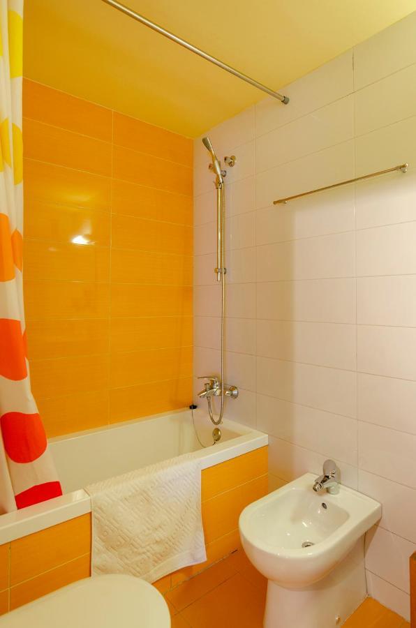 Devesa Park Apartment With Private Parking Жирона Экстерьер фото